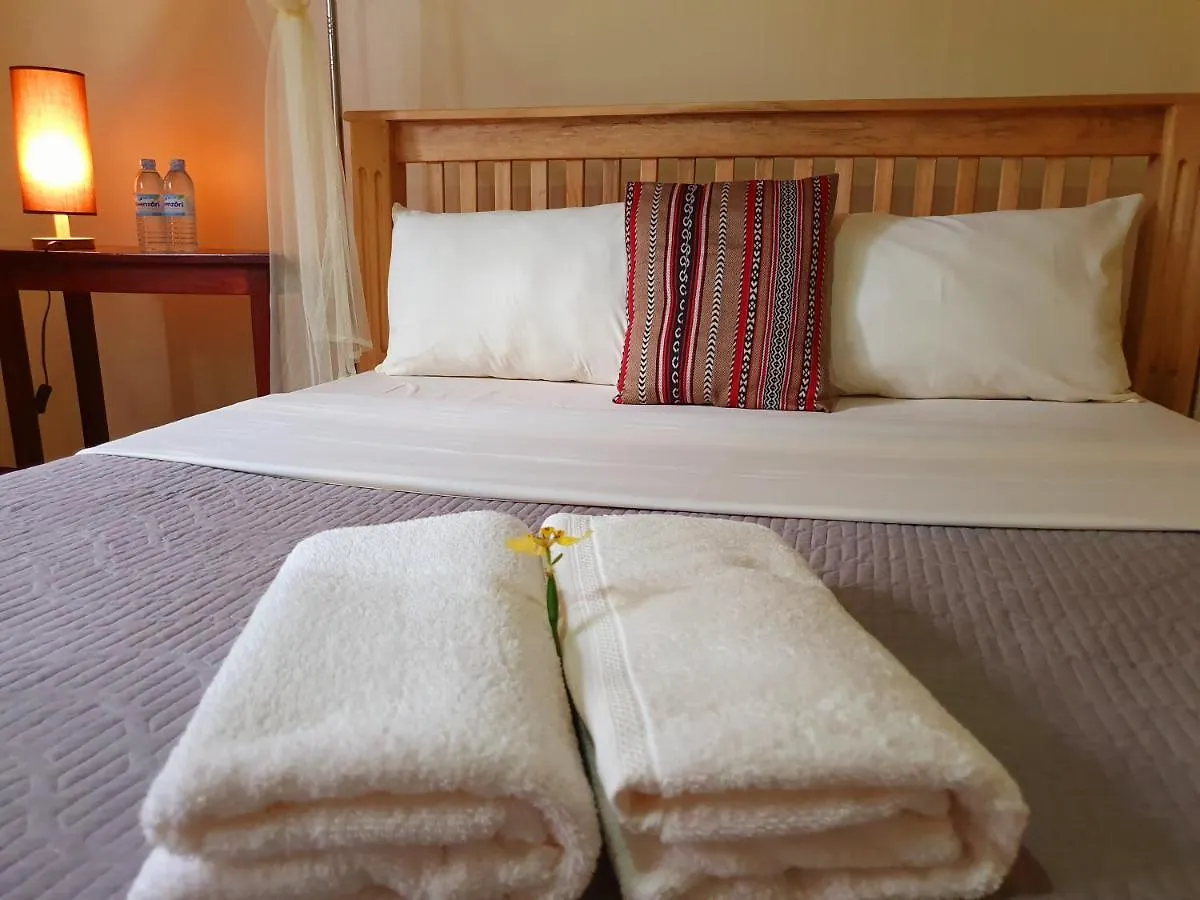 Annas Bed And Breakfast Entebbe 0*,  Uganda